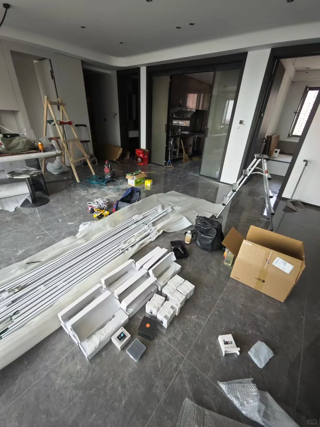 智能家居安装现场