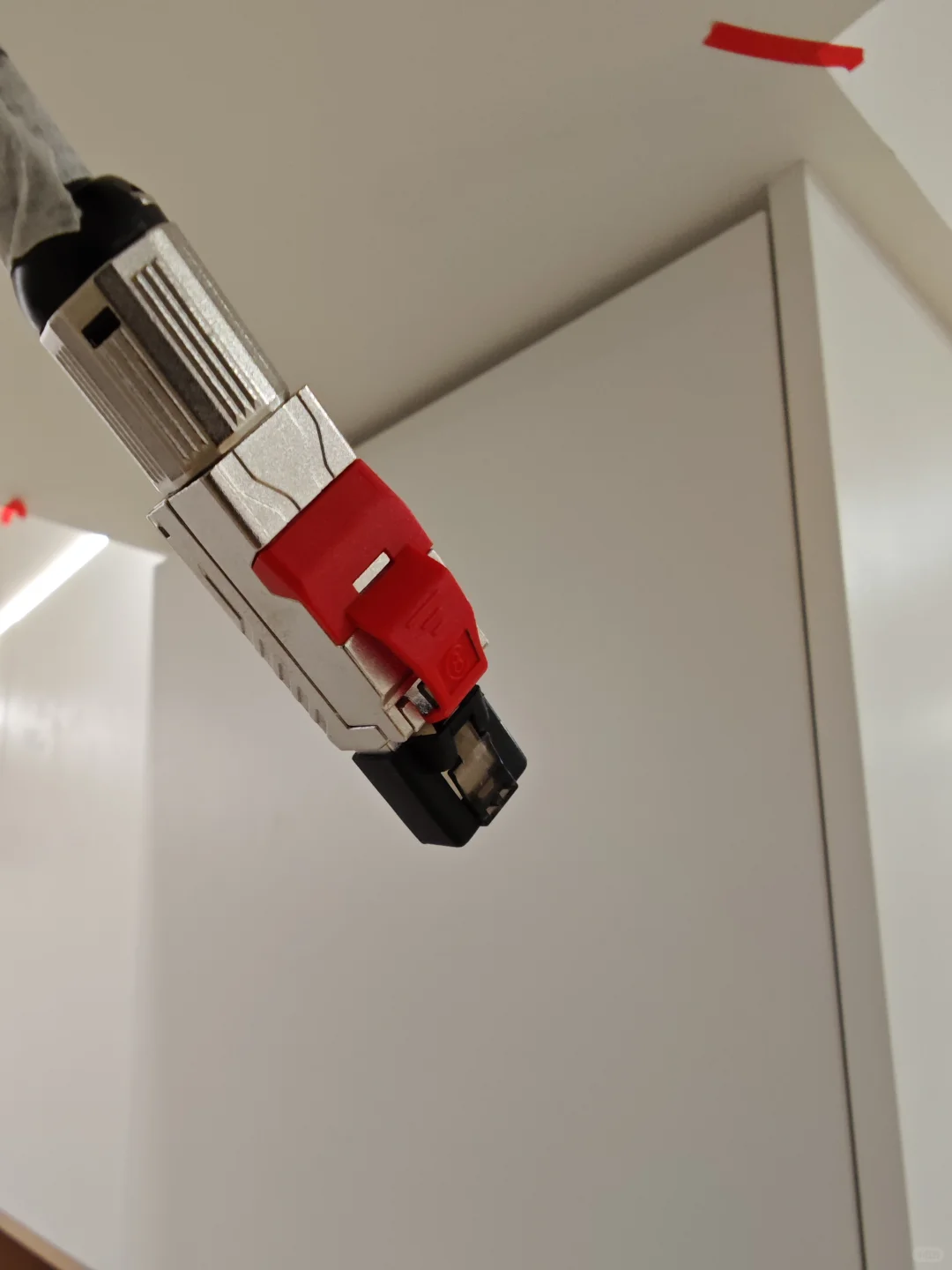 当福禄克8000碰到安普康8类网线,我惊呆了