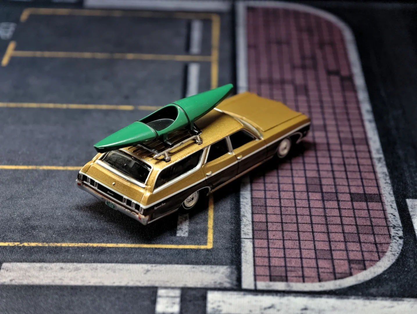 便宜又大碗 20多块5件套的64车顶配件