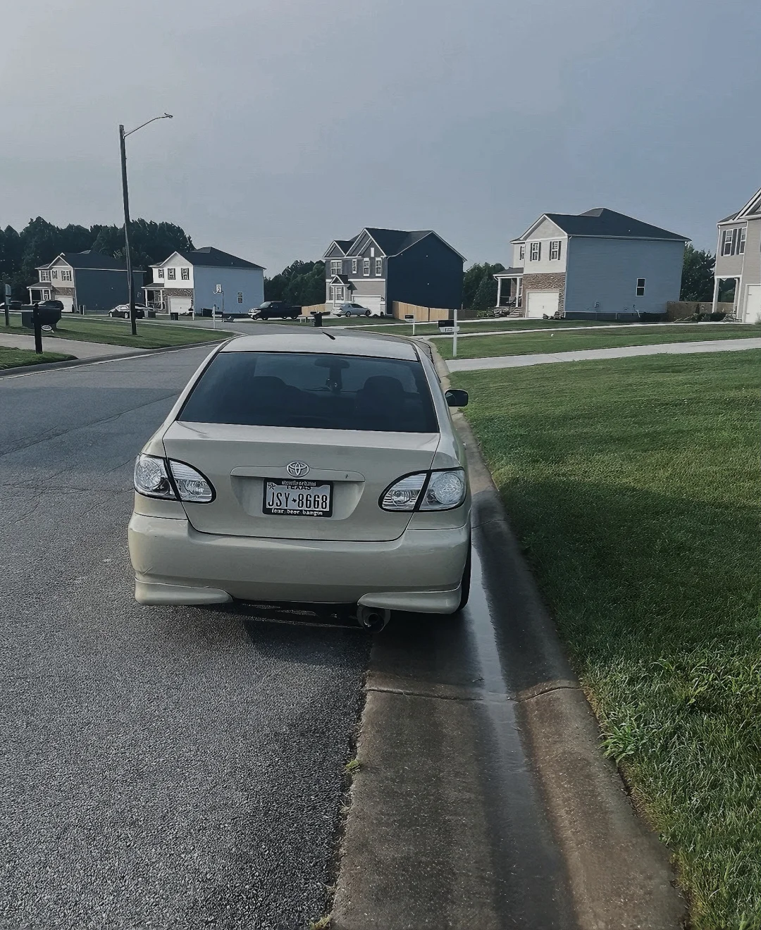 丰田花冠透明尾灯上车效果怎么样？