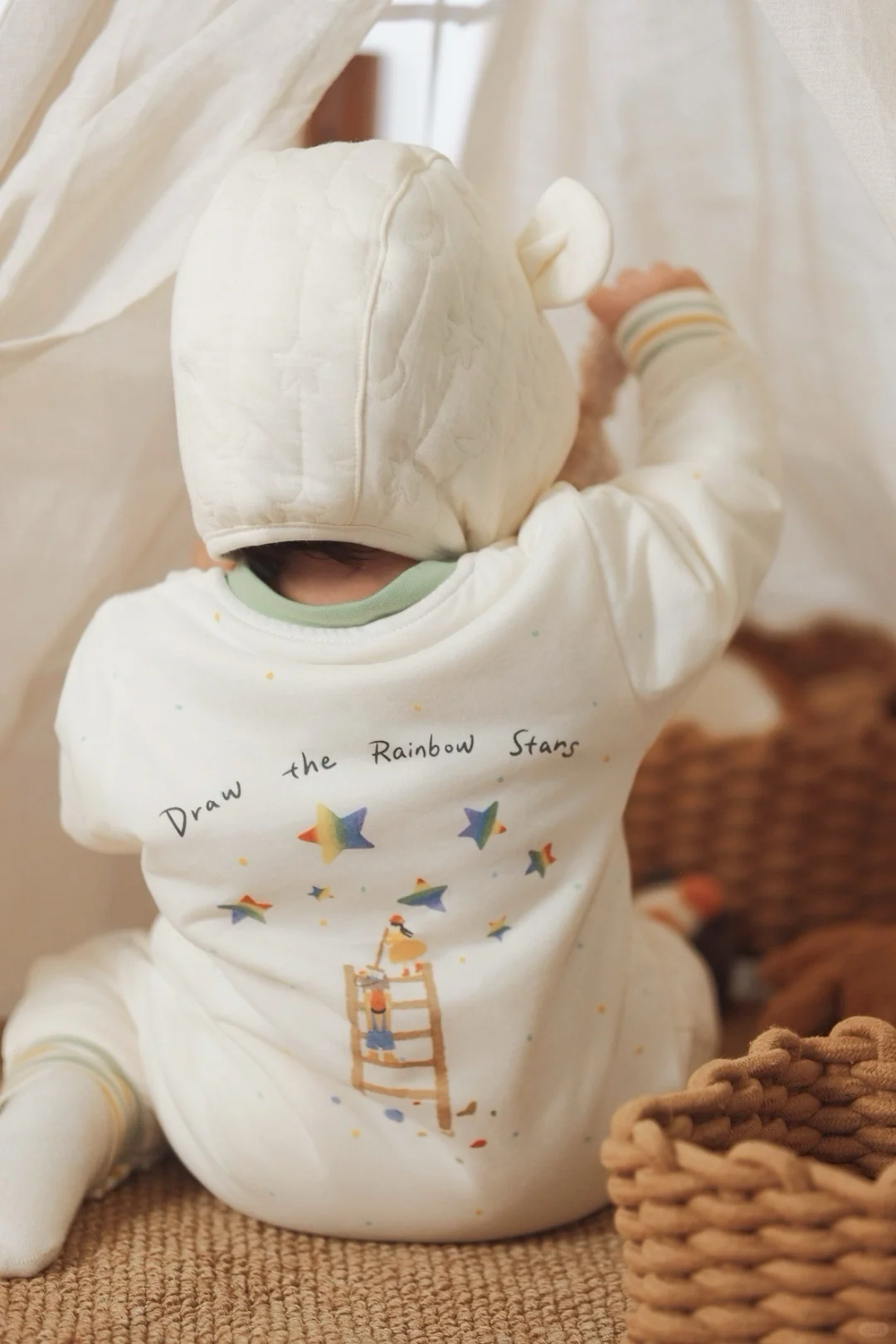 小龙虾穿搭日记｜用彩虹全能衣，拿捏三季?