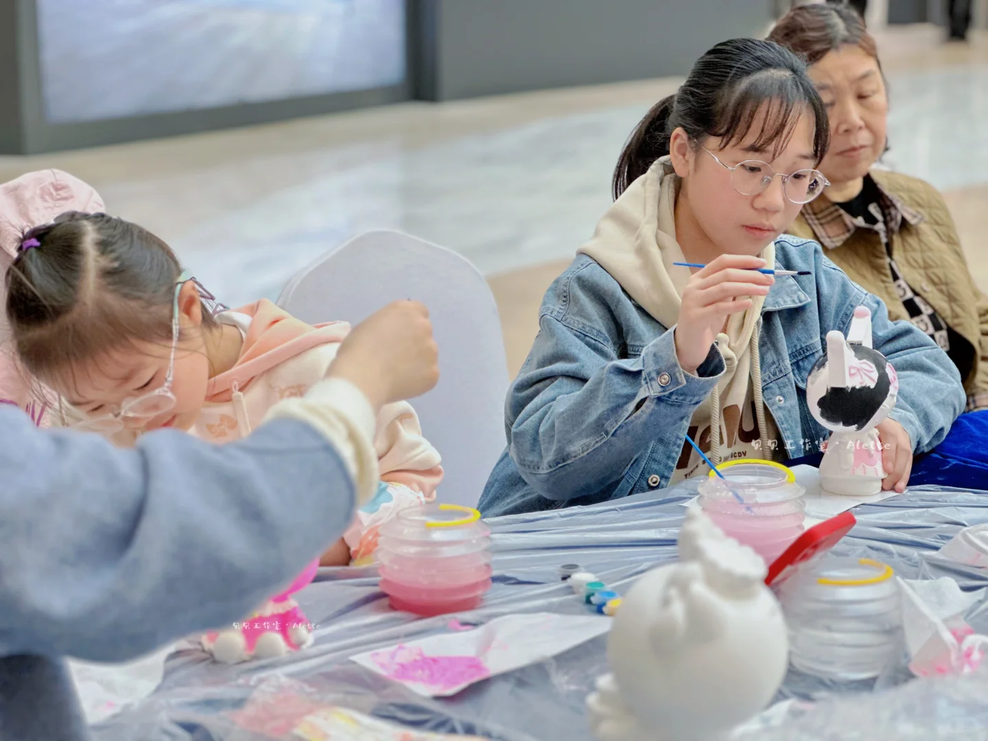 周末玩法 春日涂鸦 • 暖场活动