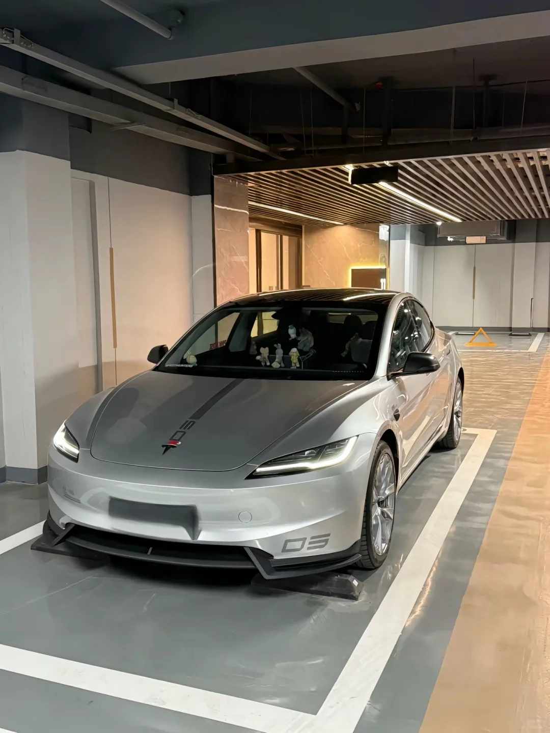 被问爆了的焕新版model3前铲