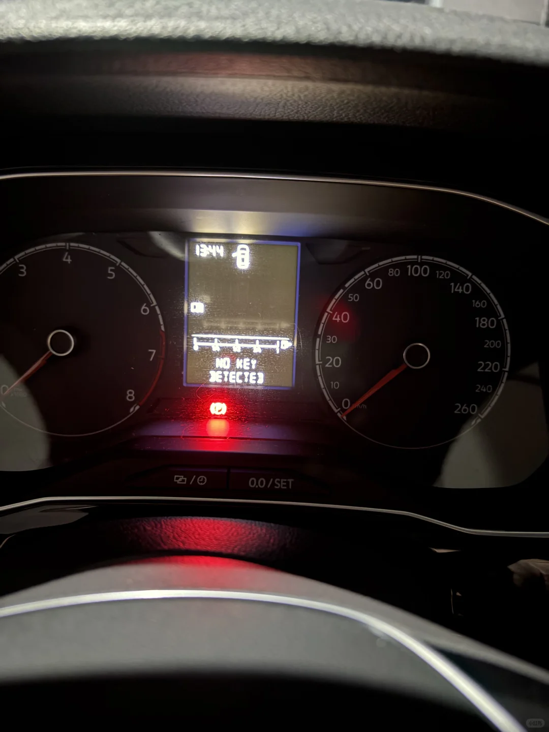 大众无钥匙起动发动机时仪表显示