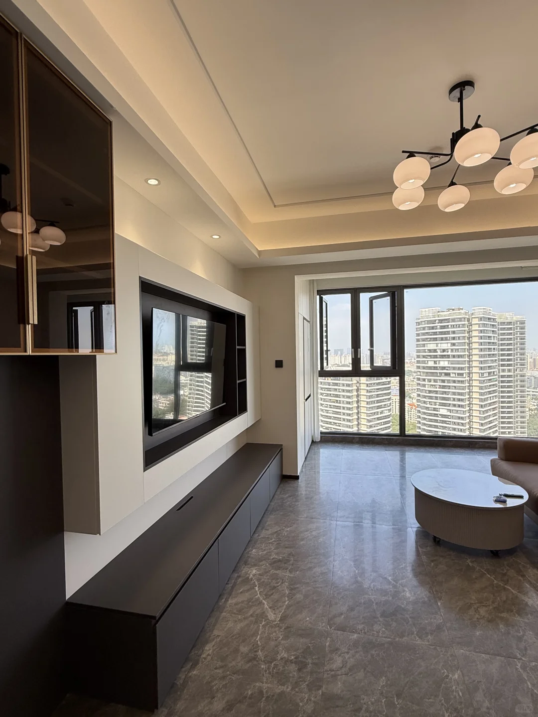 ?和樾府！9000元入住114㎡南向望央景四房