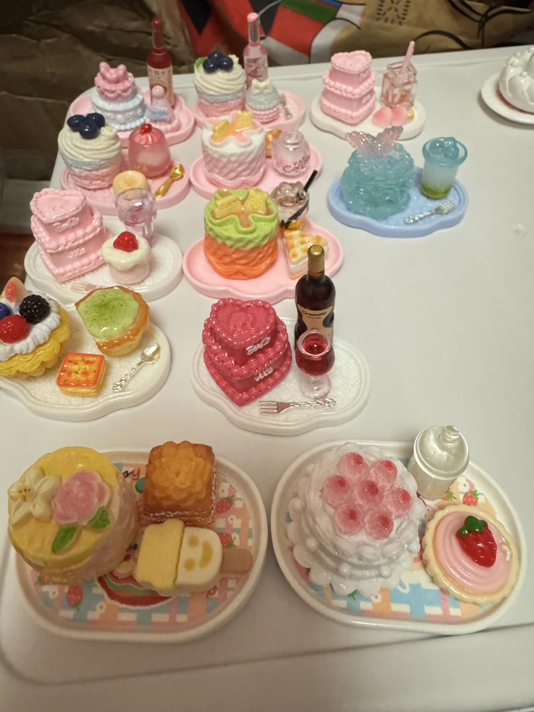 大人的食玩玩具