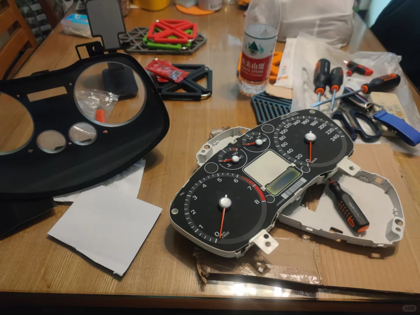 五块钱修复经典福克斯仪表盘显示屏