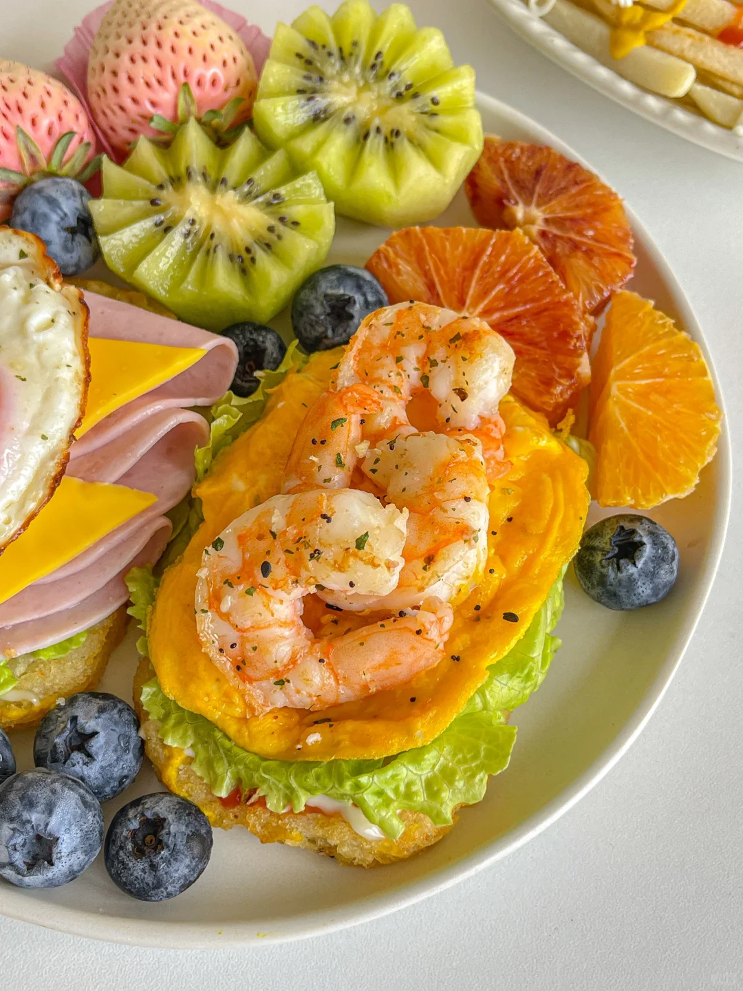 元气早午餐?薯饼开放式三明治?薯条?拿铁