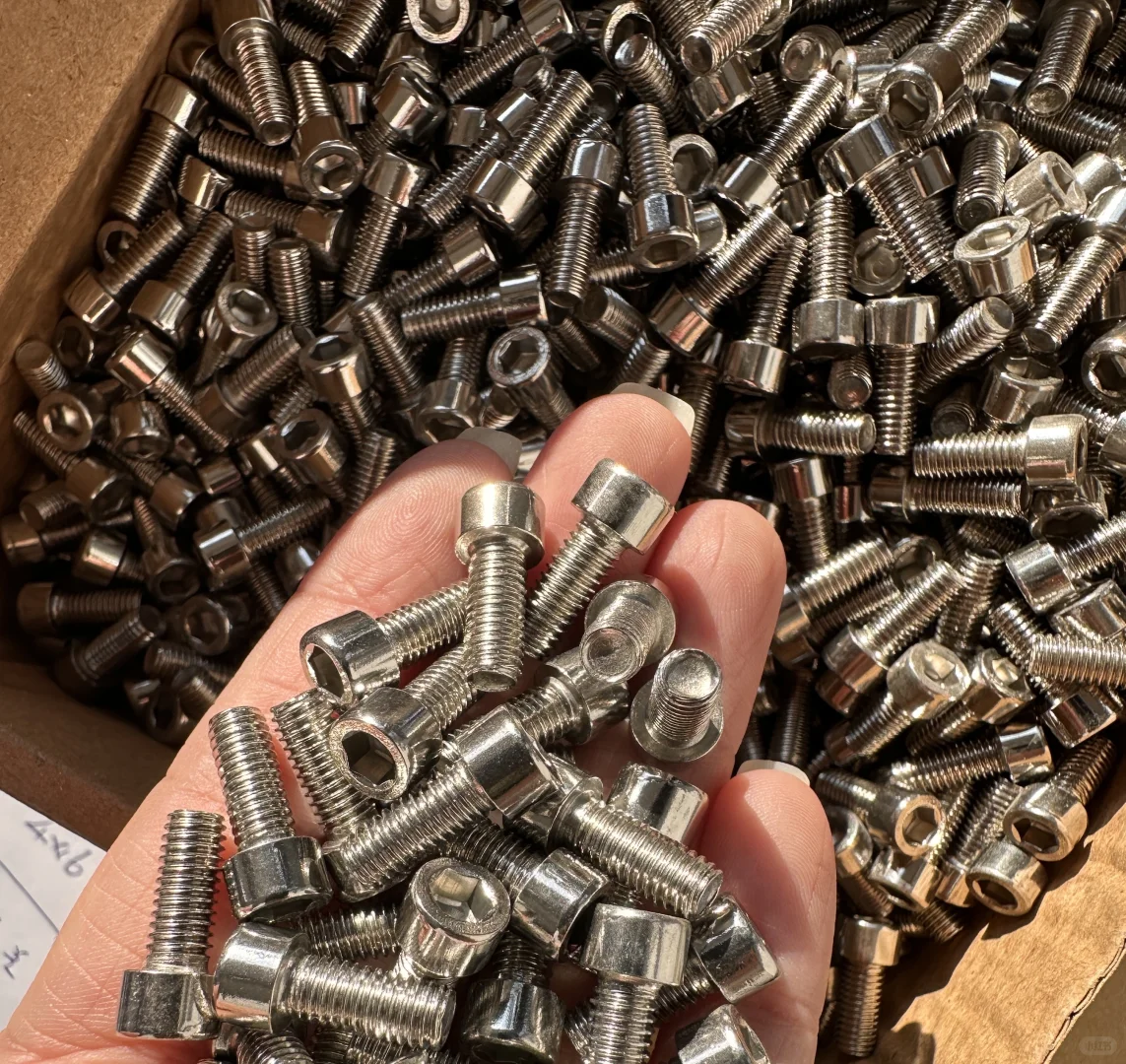 今日是GB内六角M5×12，质感在线