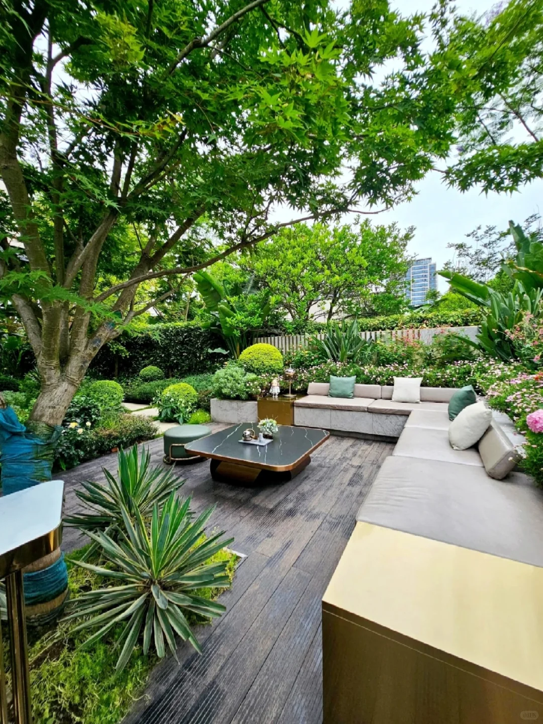 在武汉169万拿下湖景别墅的幸福，带院子