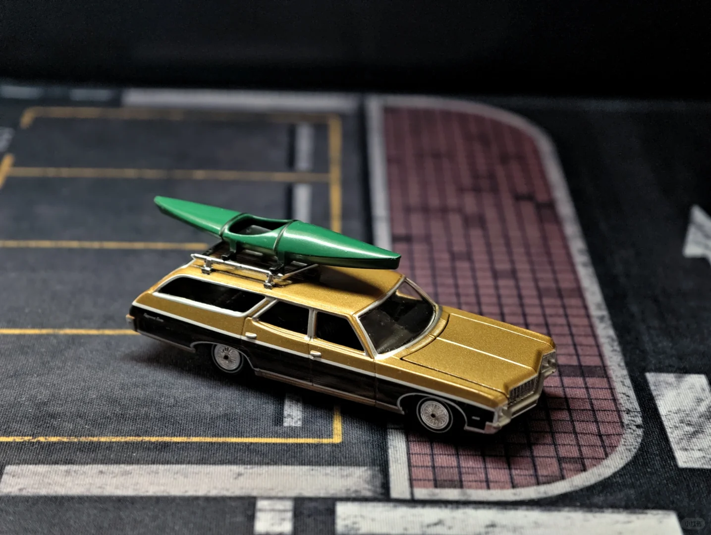 便宜又大碗 20多块5件套的64车顶配件