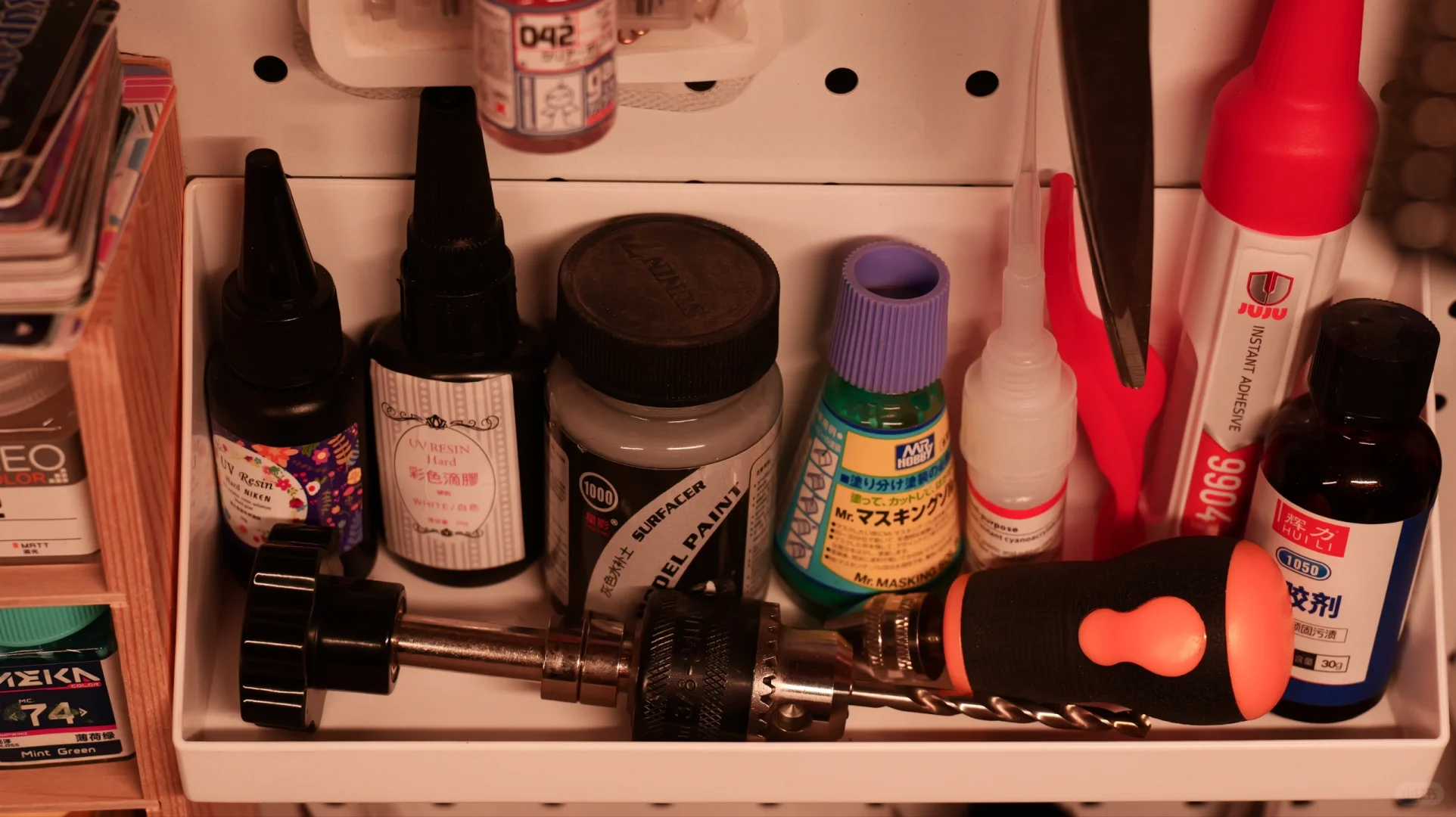 晒晒我的桌子，虽然有点乱）