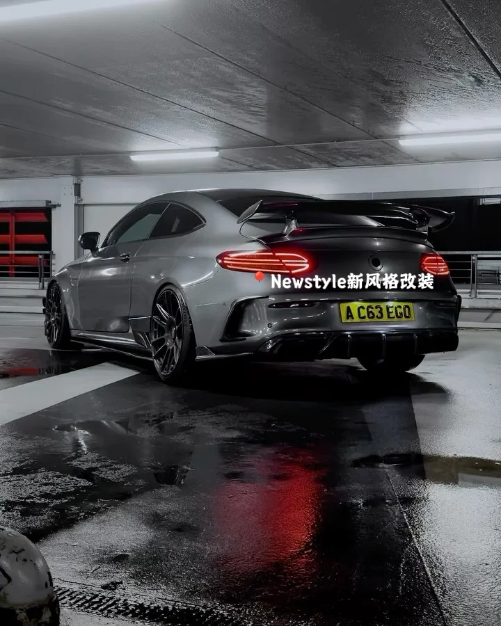 奔驰C级怎么还有一套那么协调完美的案例？