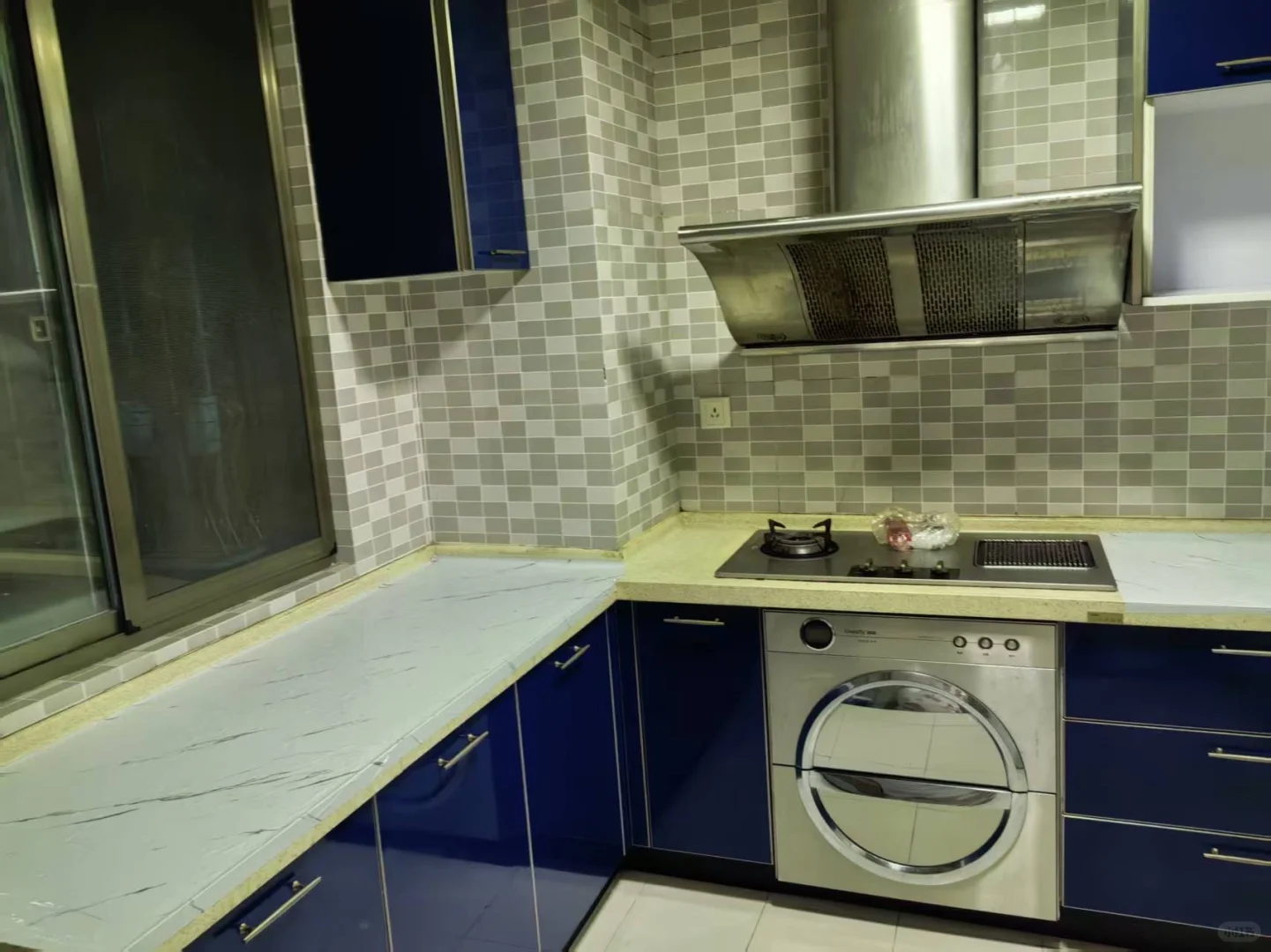 三室房两厅靓房出租近文昌阁地铁站