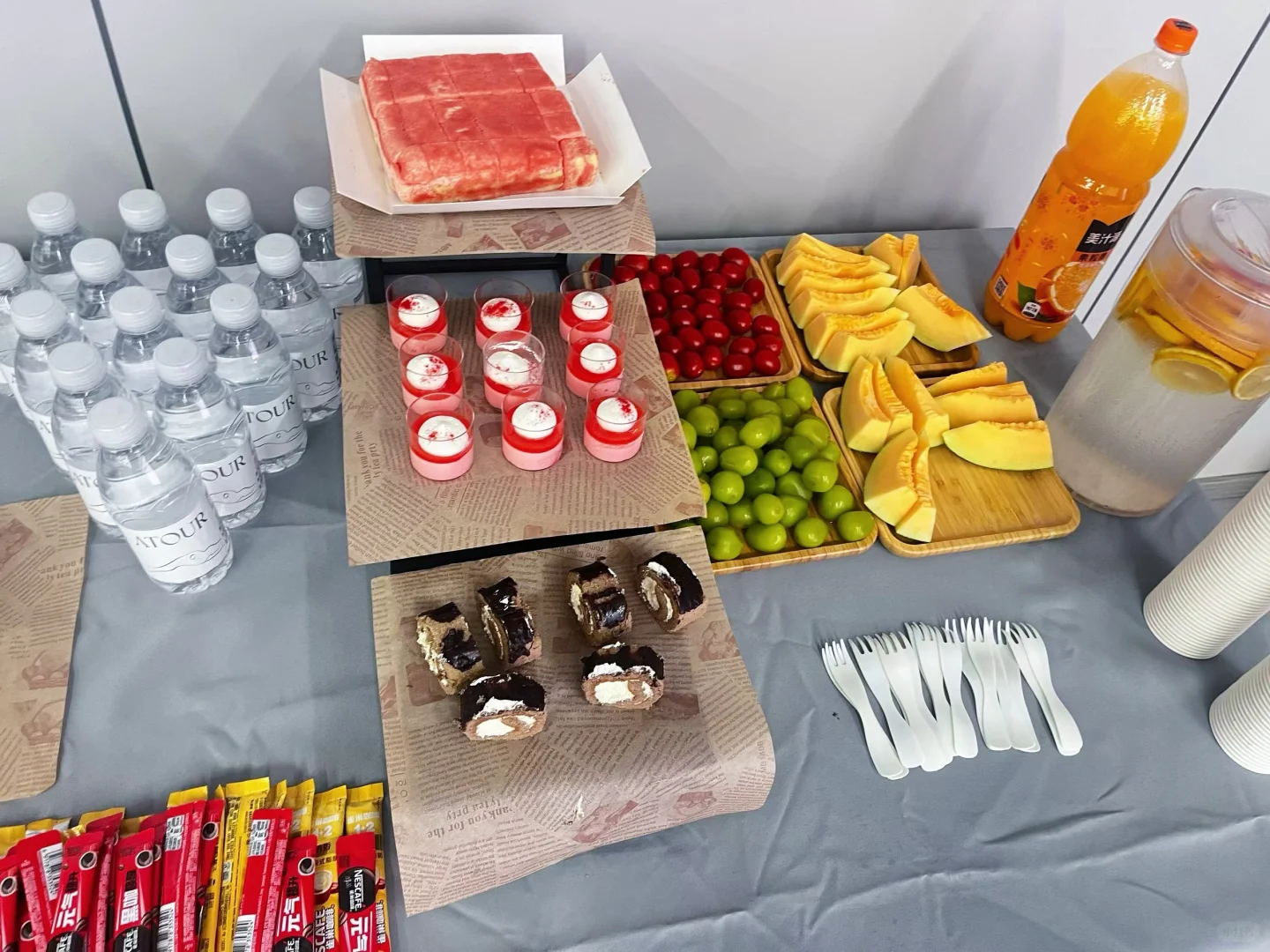 工作先暂停，下午茶时刻