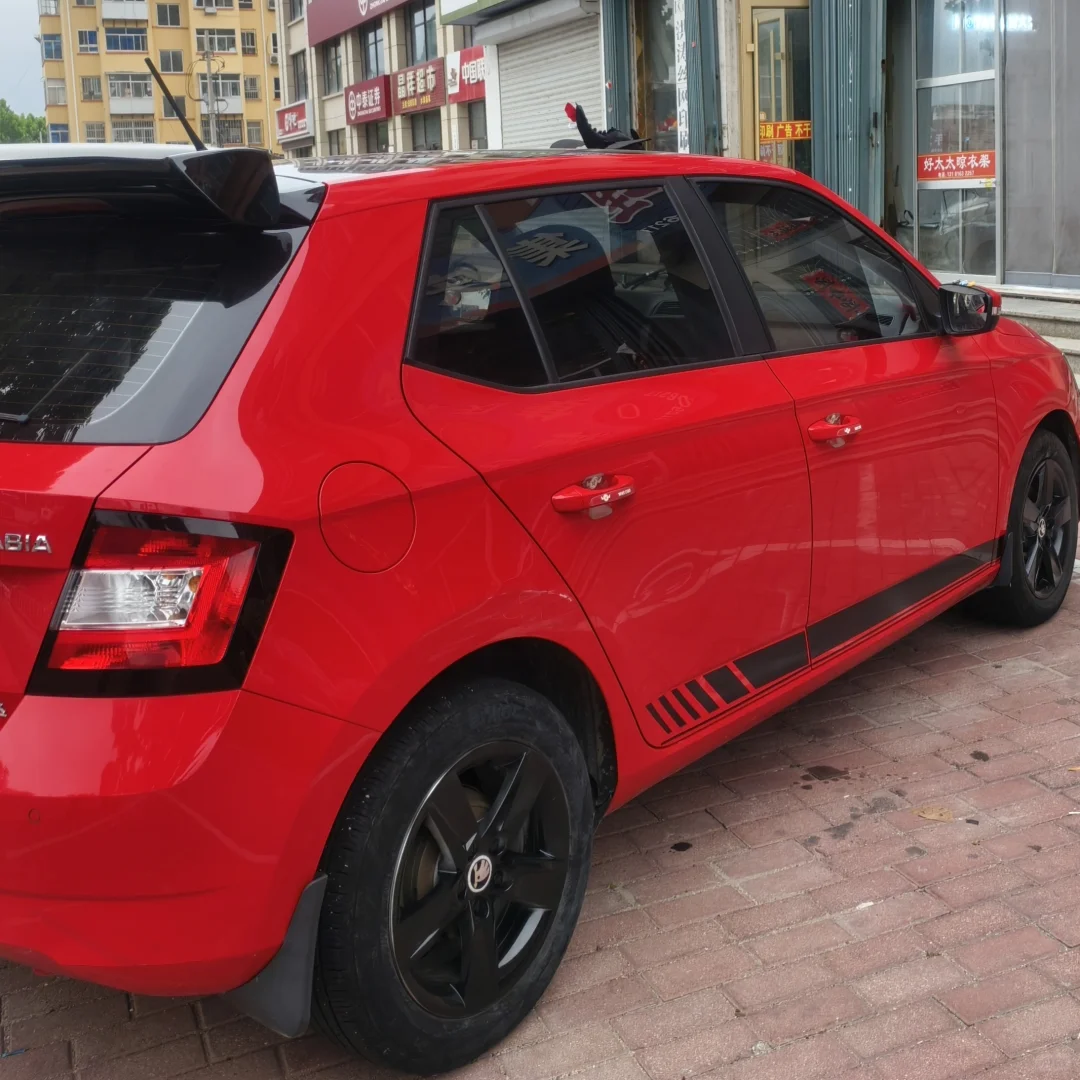 斯柯达晶锐小红大换装