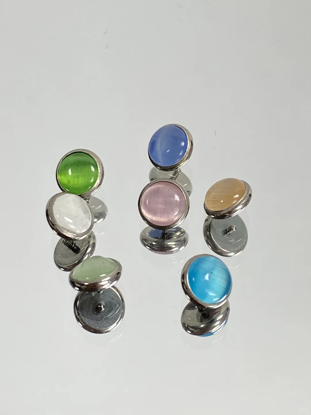 秋日氛围感神器！钛合金猫眼石耳钉太绝了