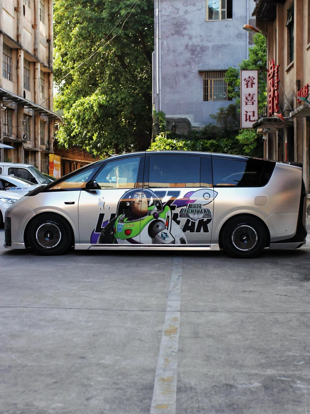 感谢客户小哥的返图，这辆巴斯光年真的帅啊