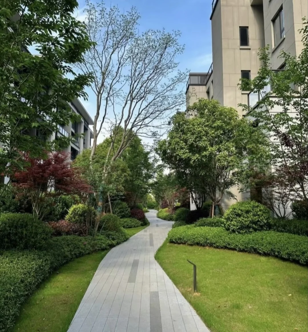 含泪甩卖!二环别墅原285万现145万不议价