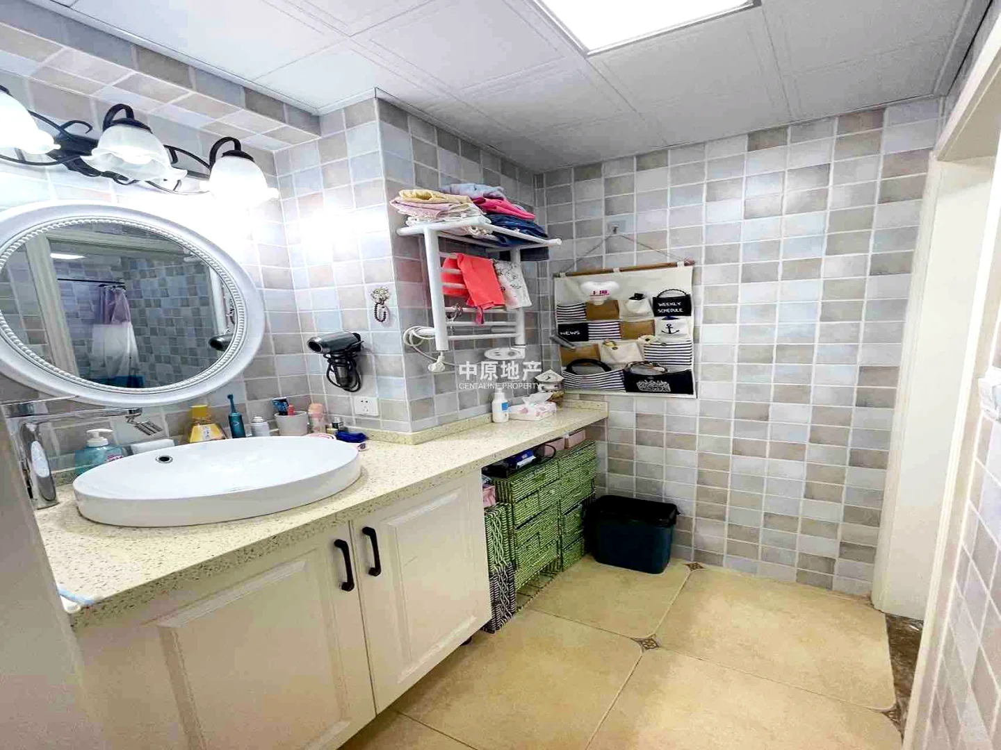 12号线精装三室两卫 自住装修6000+拎包入住