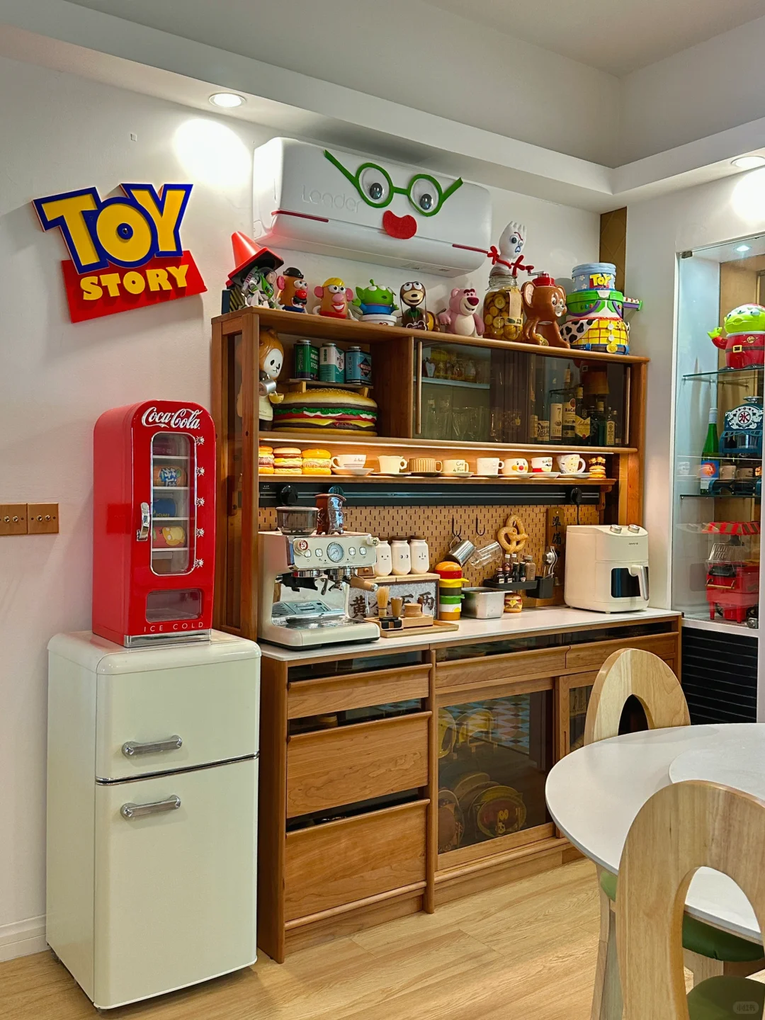 没错！这就是父母口中不欢迎亲戚的家！