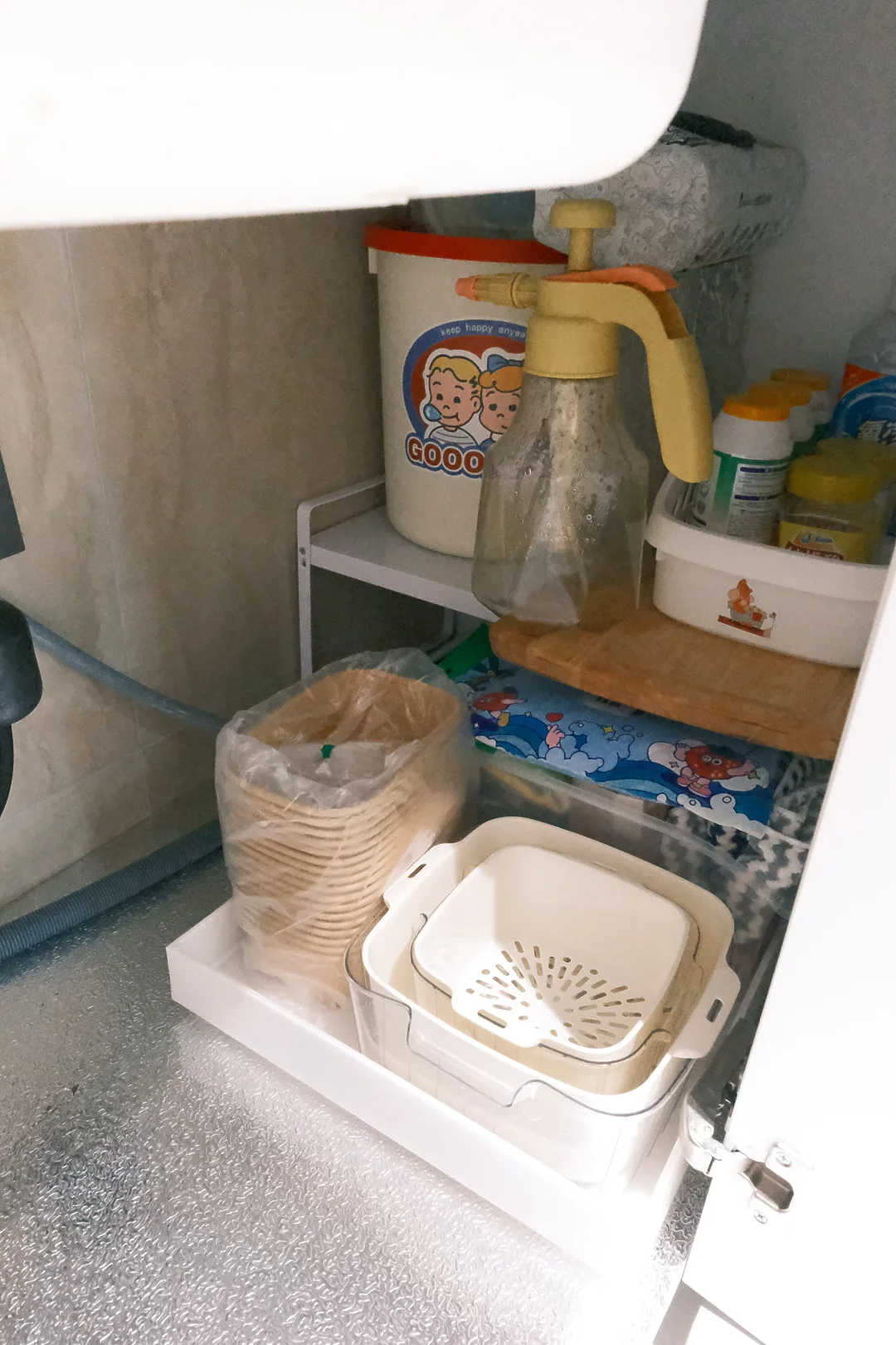 大家捧场的橱柜收纳教程来啦，欢迎抄作业?