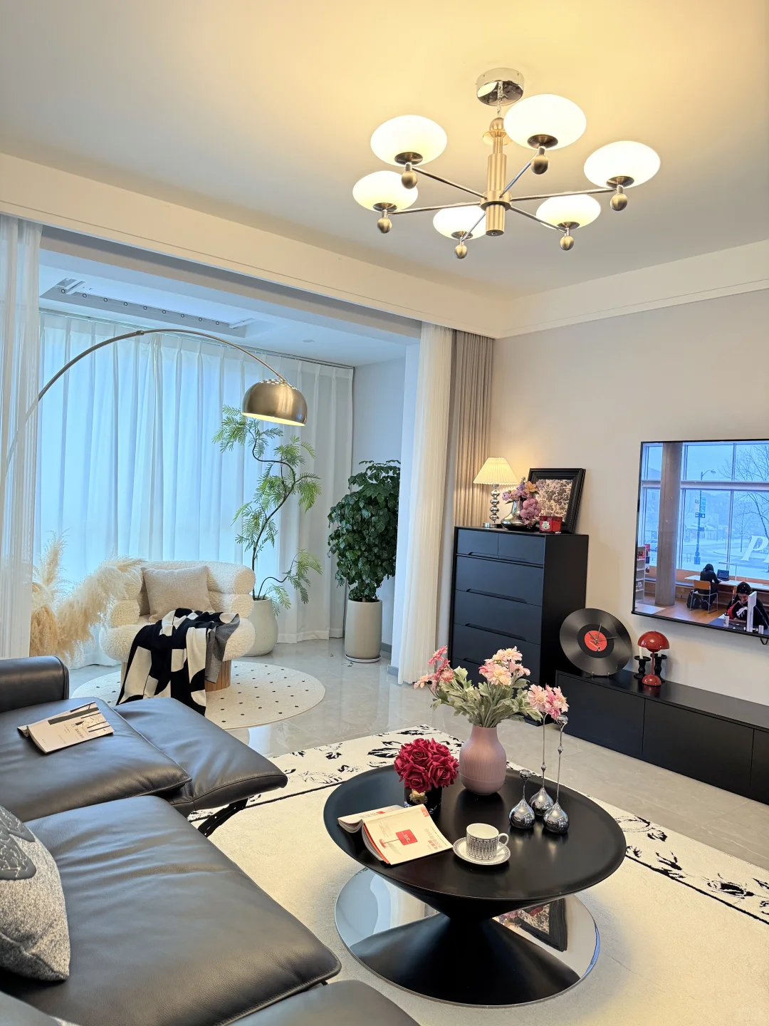 老公说这房子被我布置的真的不像精装房