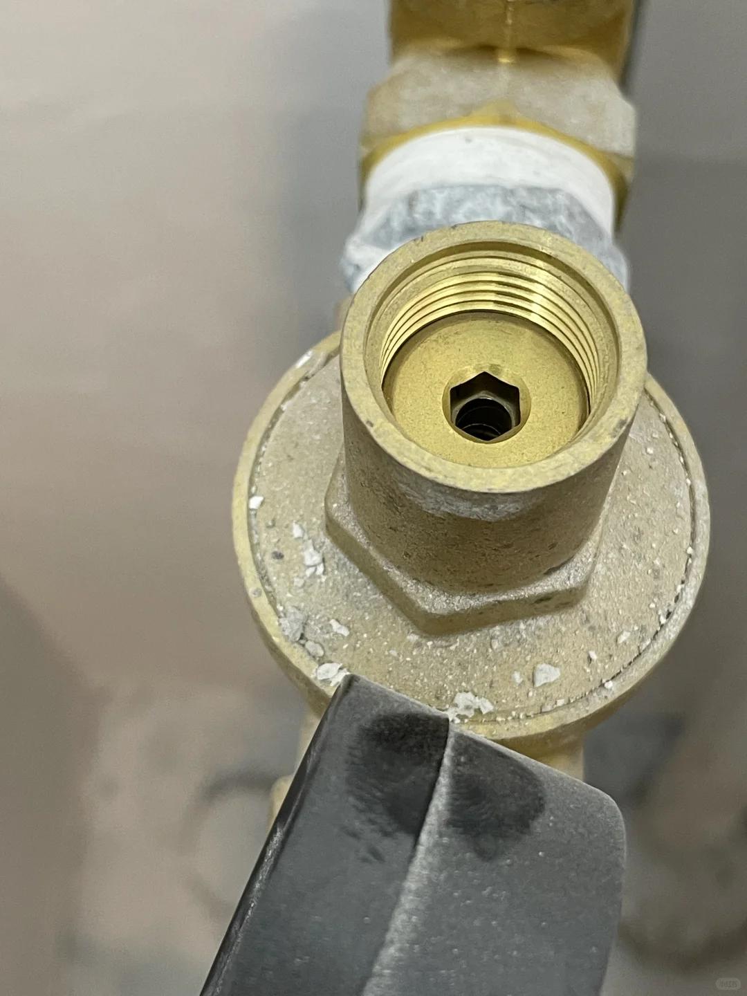 小区水压小，如何解决