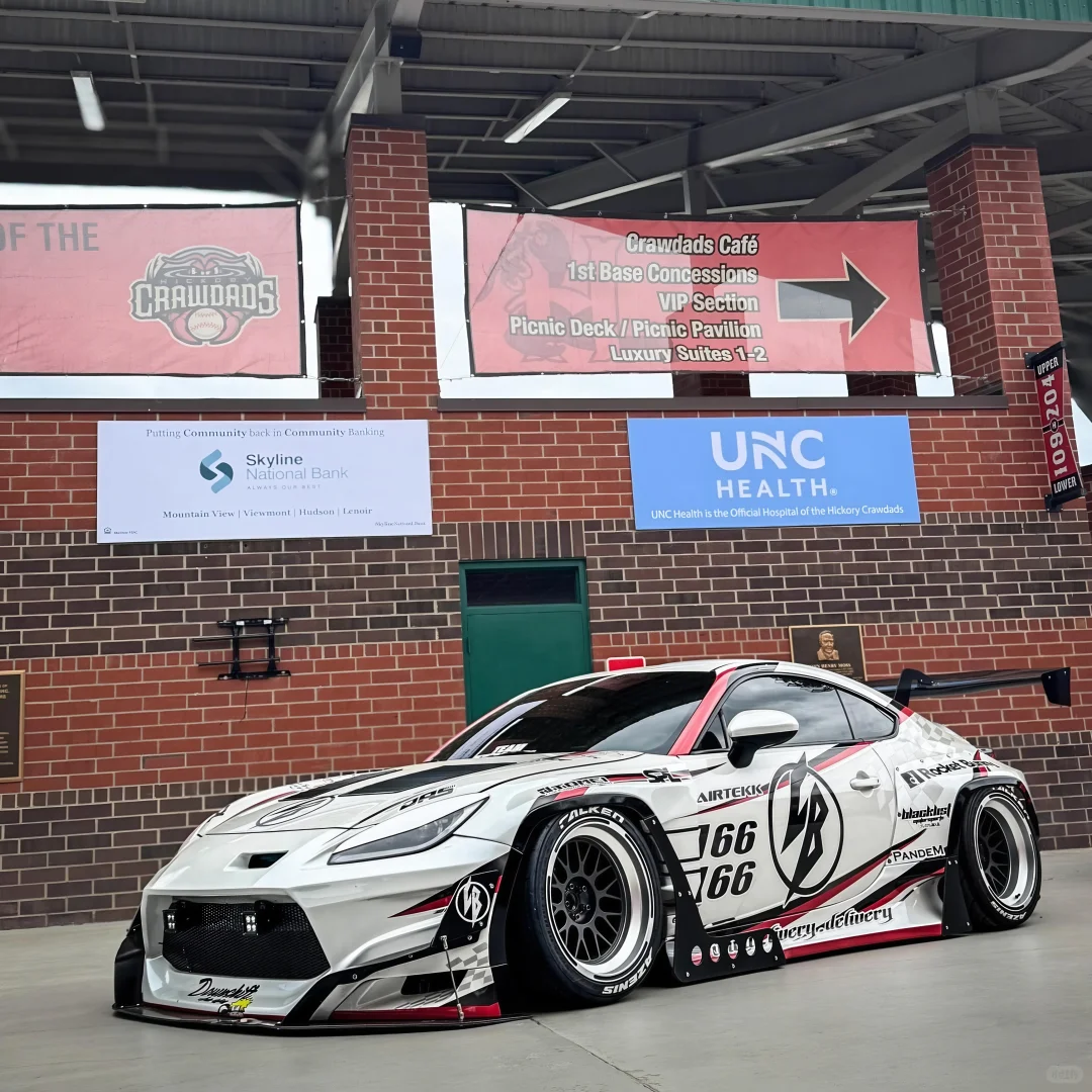 【汽车彩绘案例分享】斯巴鲁 BRZ