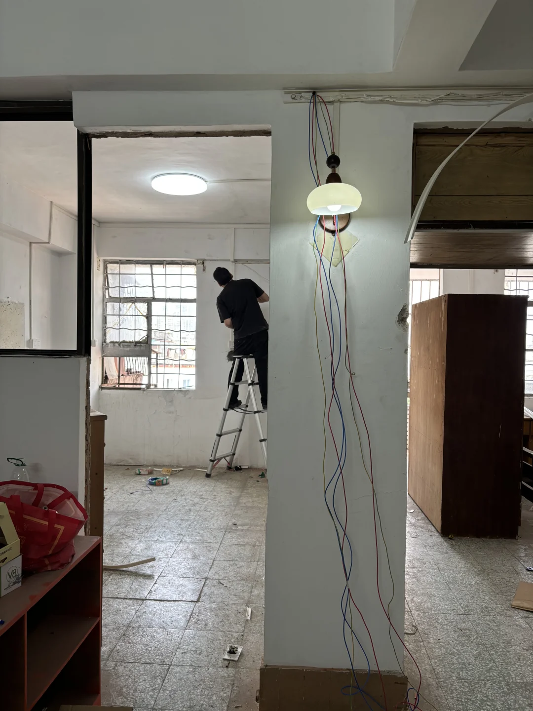 水电安装维修：电路跳闸的原因及解决方法！