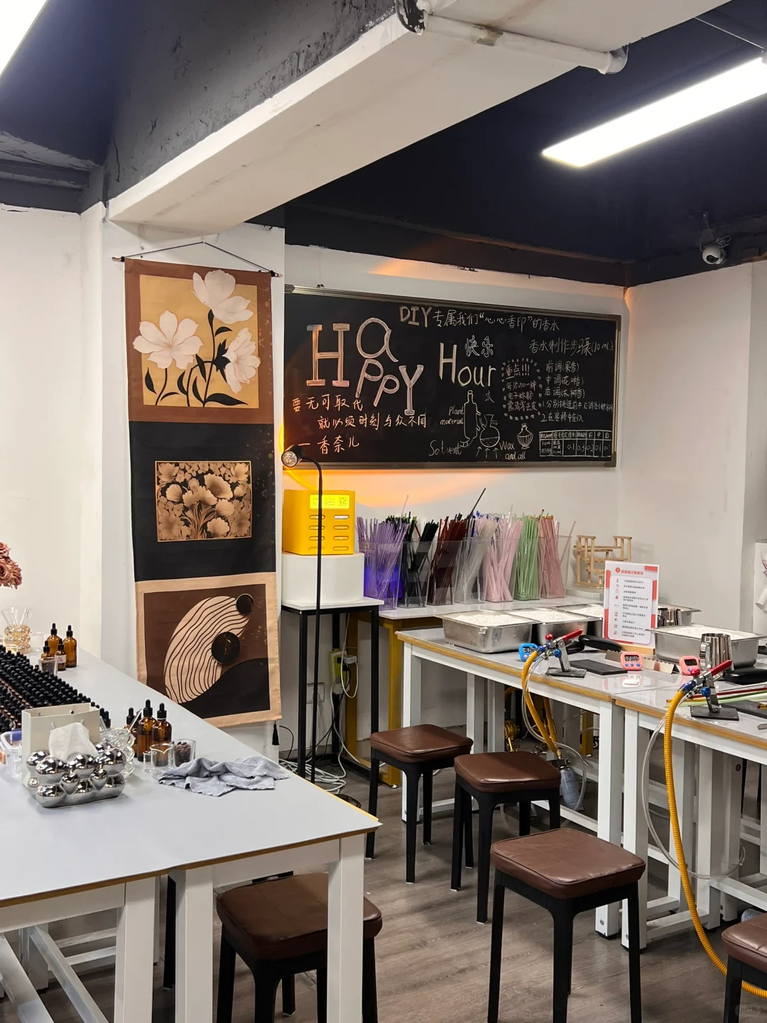 深圳东门‼️解锁新体验沉浸式DiY烧玻璃?