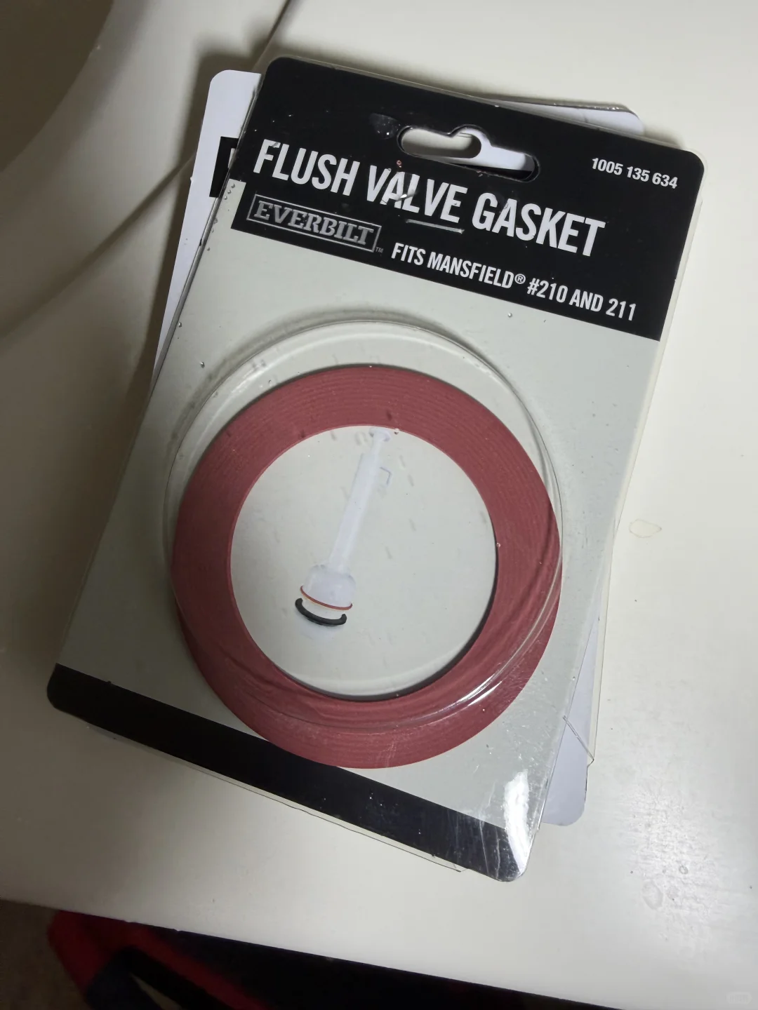 马桶漏水维修 + 电灯短路排查