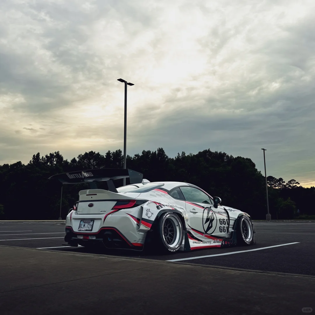 【汽车彩绘案例分享】斯巴鲁 BRZ