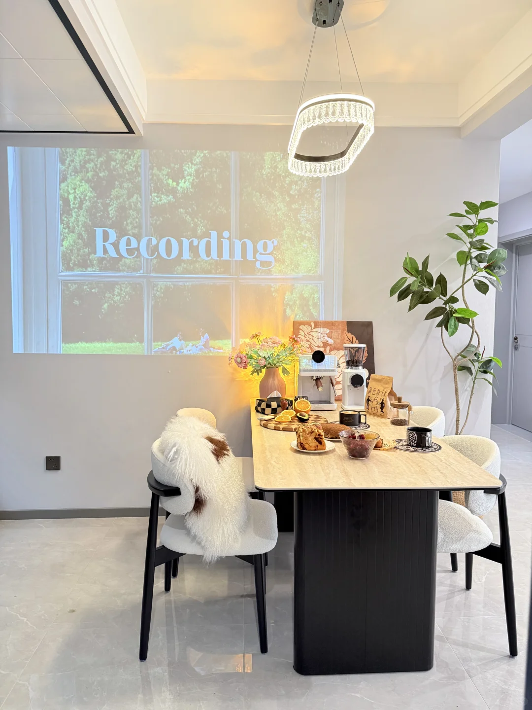 老公说这房子被我布置的真的不像精装房