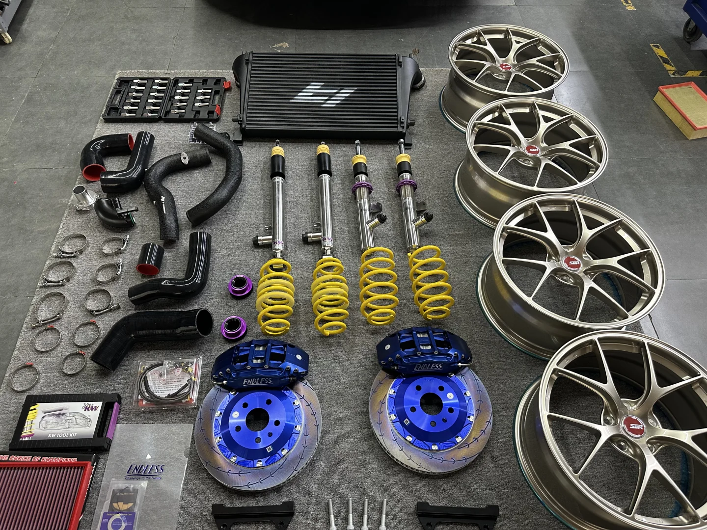 每个男孩的梦想！高尔夫小钢炮来袭