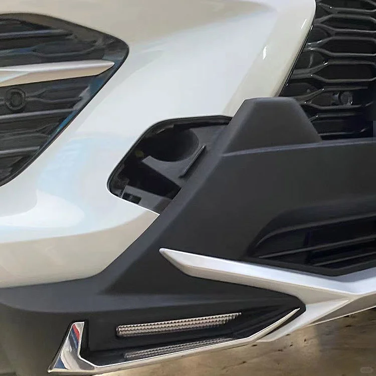 威兰达前杠盖子盖板拖车堵头锐搏原装配件