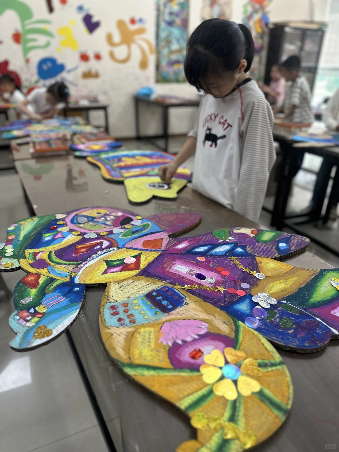 创意鱼形油画棒绘画—开启孩子的色彩探险