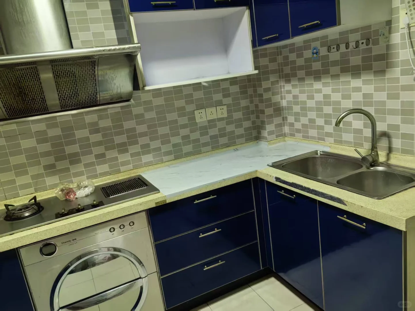 三室房两厅靓房出租近文昌阁地铁站