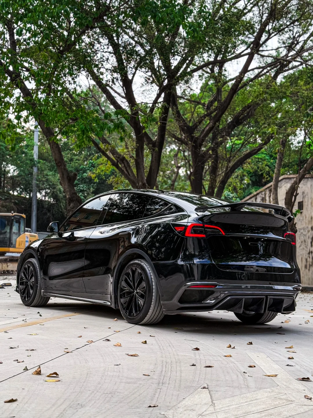 特斯拉小改一下就很帅！！