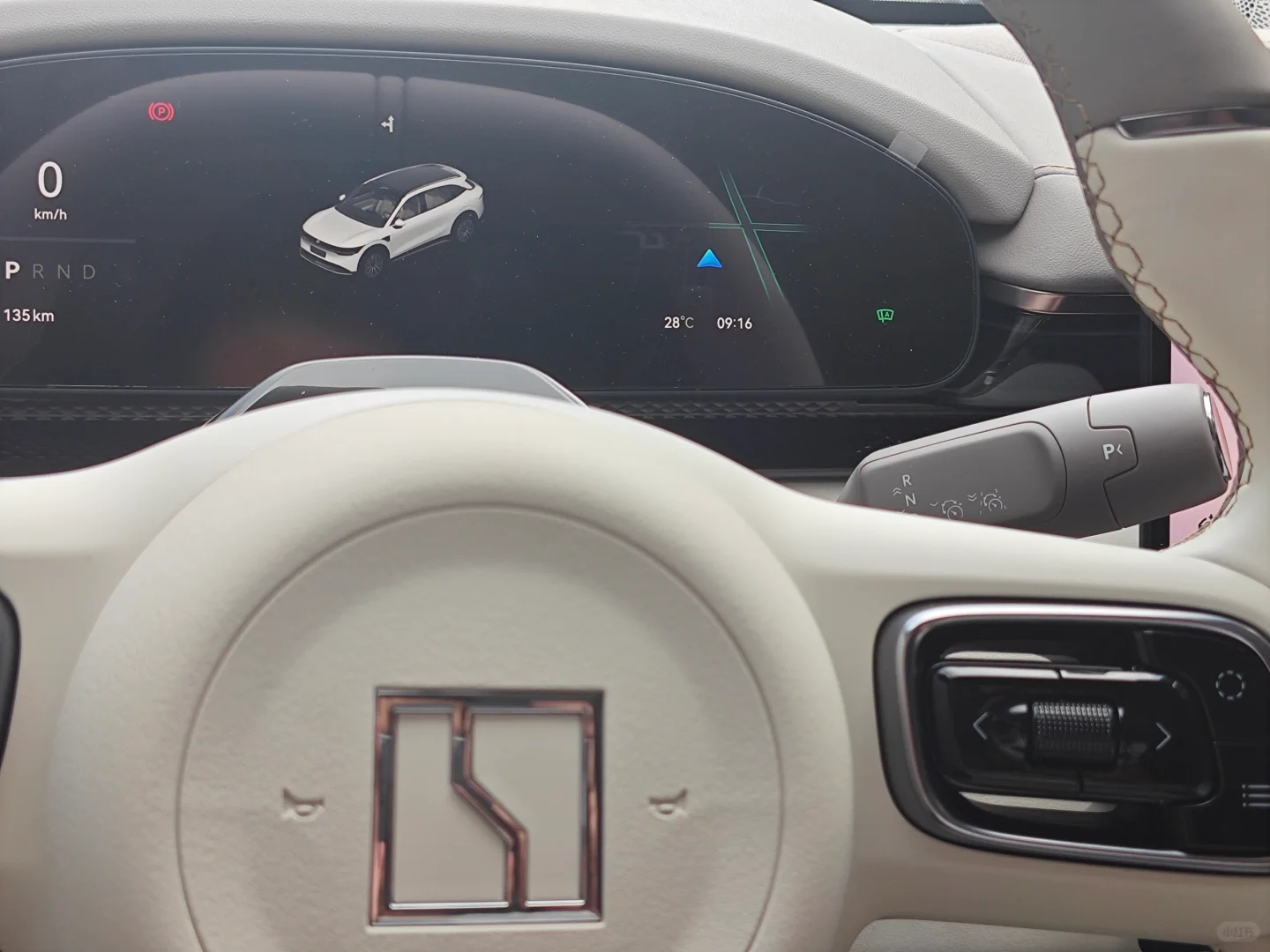 极氪7x仪表盘显示小地图的方法