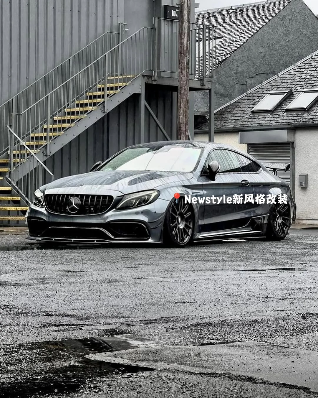 奔驰C级怎么还有一套那么协调完美的案例？