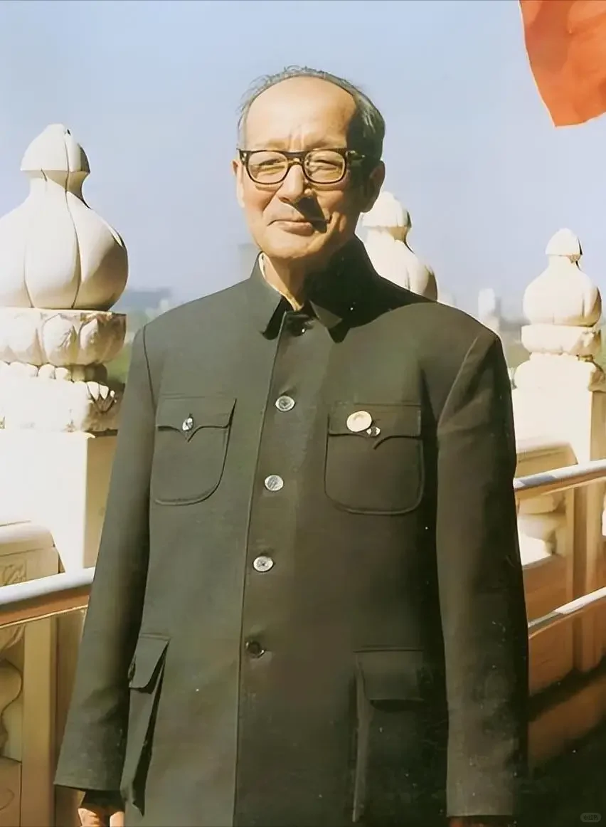 中国稀土之父，没他就没有今天卡全世界脖