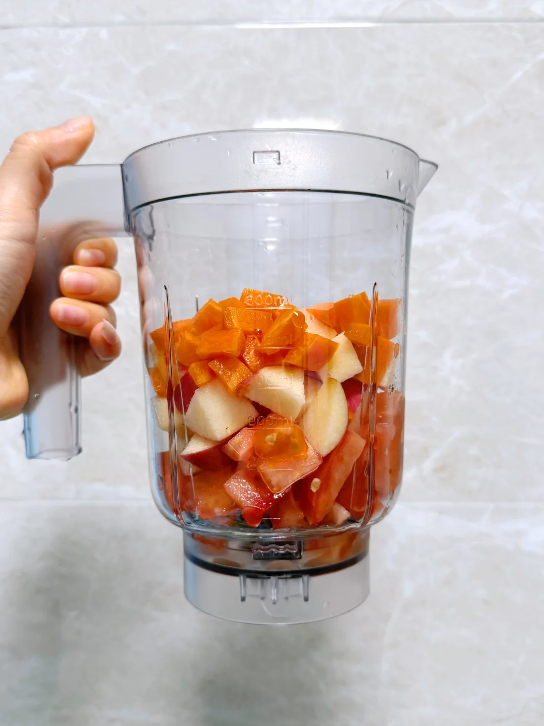 周末懒人早C抗衰养颜果蔬汁｜喝出好气色?