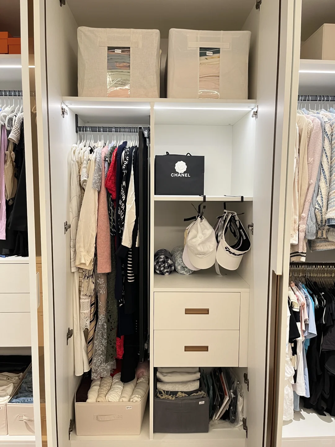 看看，终于下定决心把衣橱整理一下