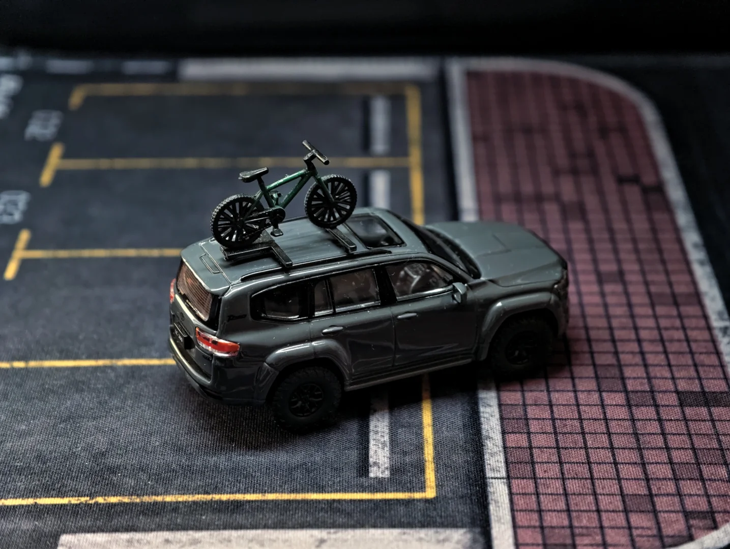 便宜又大碗 20多块5件套的64车顶配件