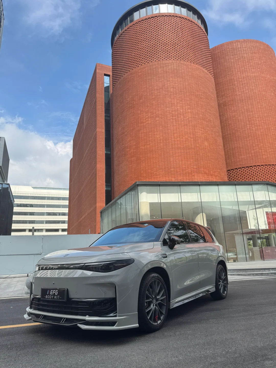 一场光与车的视觉盛宴?✨零跑C10