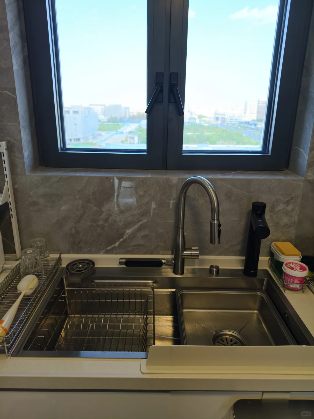 7平小厨房也能收纳满满