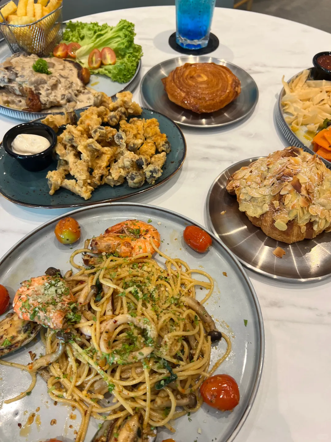 聚餐Buff！80+美食等你来explore?