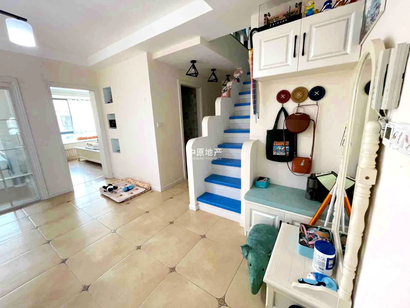 12号线精装三室两卫 自住装修6000+拎包入住