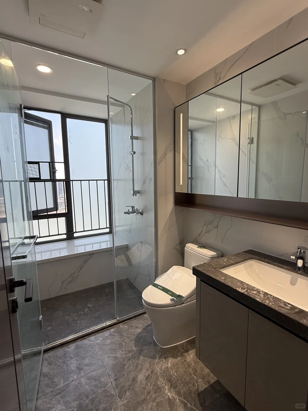 ?和樾府！9000元入住114㎡南向望央景四房